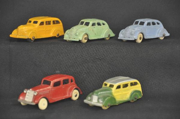 5 TootsieToy Pre War Vehicles: 2 Zephyrs, 2 Woody Wagons, Limousine is as-is. For Bigger and Better photos or information about consigning in our future events go to our website