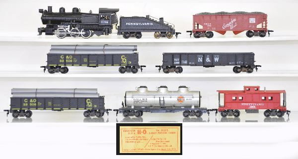 Unusual American Flyer HO Set 30123: 31004 PRR 0-6-0 Switcher & tender; 33501 CB&Q hopper, steps repaired. 2 33508 C&O Pipe Cars. 33505 N&W Gondola, 33511 Gulf Tank Car, 33506 PRR Caboose, catwalk end broken, track, insets, original set 