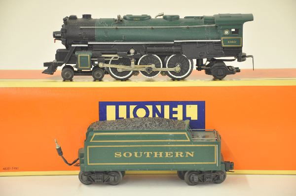 Boxed Lionel 18044 SP Pacific Locomotive: Smoke, whistle & Light, some light oxi spots on rods 1 side, original box with insert, otherwise shows Light Playwear.