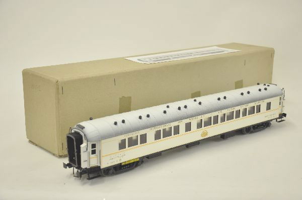 Elettren 3571A French Sleeping Car: O-Scale, Unusual all white with Arabic lettering on one corner, 22" long with full interior. Test run, original box. C-9