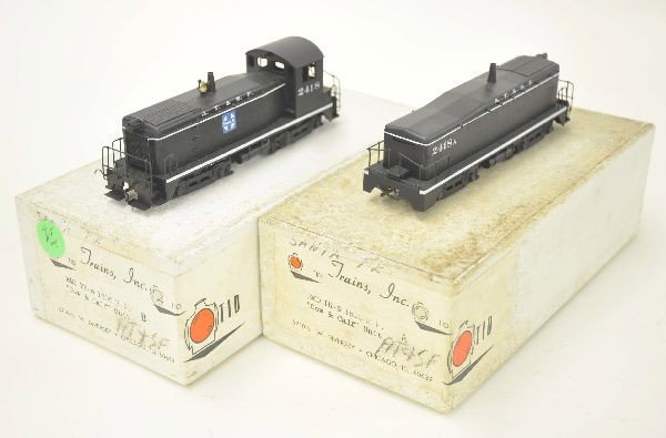 Trains Inc. HO Brass NYC TR-6 1600 Diesels: EMD TR-6 1600 H.P. diesel & matching powered Calf, trucks marked KMT Japan. Original boxes are dirty. Like new, C8-9