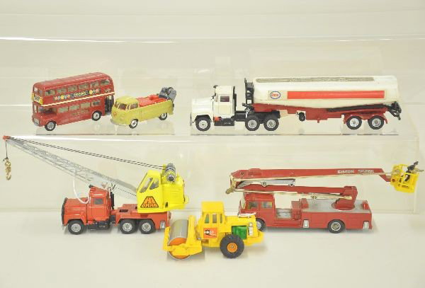 6 Corgi Commercial Vehicles: Mack Mobil Crane, Simon Snorkel fire truck, Rascal road roller, Mack Esso tank truck, Routemaster bus, VW recovery vehicle. Shows light to moderate playwear. C6-7