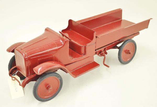 Partially Restored Buddy L Dump Truck: 25" long, mechanism functional. Just needs decals.