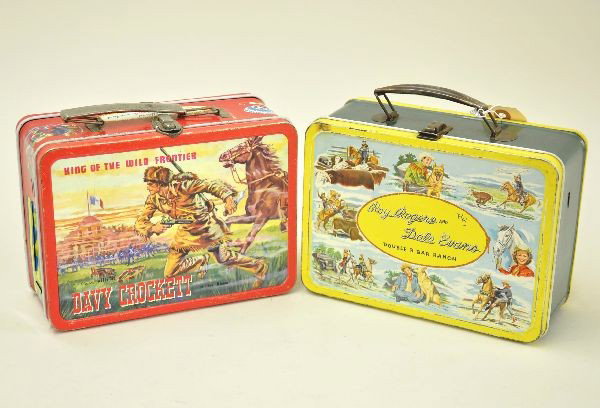 Roy Rogers and Davey Crockett Lunch Boxes: Early Roy Rogers and Dale Evans, bottom embossed American Thermos Company, handle and latch plating is worn, shows some edge wear; Disneyland Davey Crockett at the Alamo lunchbox, marked Walt Disney P