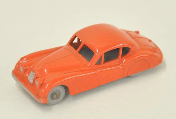 Scarce Matchbox 32A3: This red Jaguar XK140 was only available in a gift set, grey plastic wheels. Like new. C8