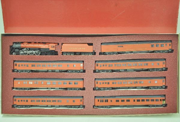 Scarce Con-Cor NYC HO Gauge: The Cardinals Train Set, includes Hudson loco and tender, 7 passenger cars, original set box with inserts, like new. C8-9