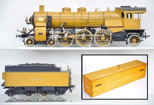 Fantastic Spring K.BAY.STS.B Steam Loco: O-Scale, super detailed, 4-6-2 loco with wind cutter cab, matching tender with real coal pile, two rail electric. Unrun with original wooden shipping crate, C9