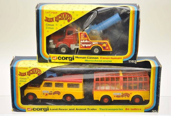 Boxed Corgi Jean Richard Circus Vehicles: Set 30 includes Land Rover and animal trailer and 1163 Human Canon. Original boxes, cannon has torn cellophane. Vehicles are unused, C9