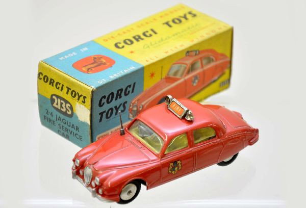 Mint Boxed Corgi Jaguar Fire Chief Car: No. 213S. Clean and shiny with intact antenna, clean original box, C9