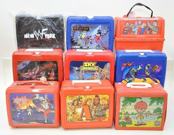 Plastic and Vinyl Lunch Box Lot: 1989 Vinyl Tropical Swim Club; Thermos Industries 1987 Sky Commanders with thermos; 1989 Beetlejuice with thermos; 1986 Laser Tag with thermos, has small chip on bottom; Howdy Doody domed plastic, has