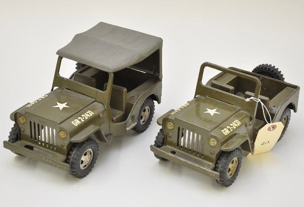 Tonka Military Jeeps: Circa mid 1960's, painted pressed steel, each is 10" long, Jeep with canopy and open Jeep versions. Both show light to moderate playwear, C7