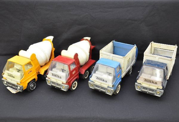 Tonka Trucks: Two different garbage trucks and two different cement trucks. All show moderate playwear, C6