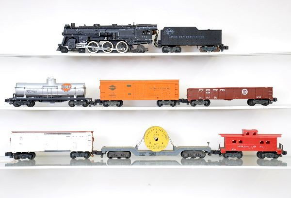 American Flyer Steam Freight Set: S-Gauge. 293 loco (C5); incorrect Reading tender; 925 Gulf tank car; 936 reel car; 933 boxcar; 923 reefer; 805 gondola; 806 caboose. Otherwise, shows moderate playwear, C6+