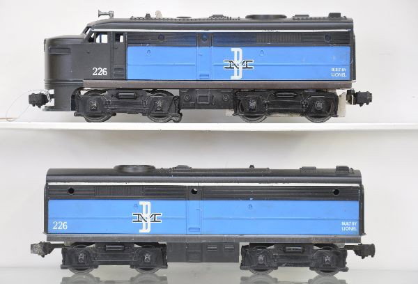 Lionel 226 B&M Alco Diesels: Scarce Alco AB diesels with nice bright cabs and matching color, cowl is intact for a change and engines show light to moderate playwear, C7-7+