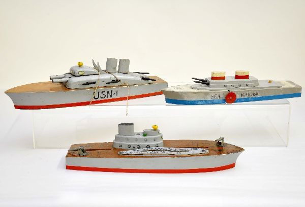 3 Keystone Military Boats: Aircraft carrier, missing planes; 16" gun boat, missing shells and mast; scarce Sea Raider exploding target ship which came in the submarine set. All show light to moderate playwear, C6-7