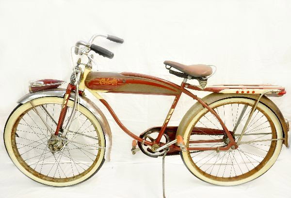 Columbia Five Star Superb Bicycle: Nice streamline men's bicycle, 17 1/2" frame, 26" tires. Has sterling builder's plate. Includes its original rocket headlight with reflectors, front hand brake, horn tank with nice decals, streamline 