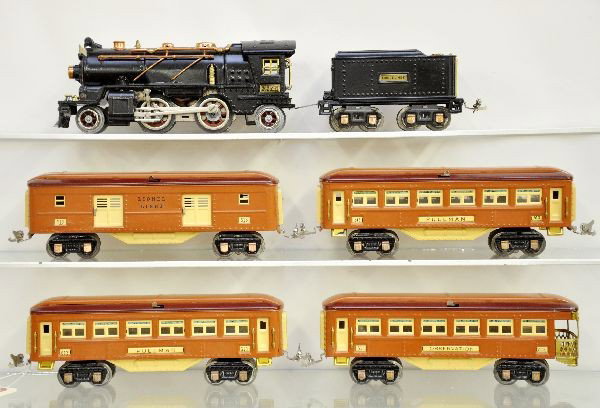 Restored Lionel Pre-War Passenger Set: O-Gauge. 262 steam loco, missing one flag; 262T cast tender; 615 baggage; 2 #613 Pullmans; 614 Observation. All are nicely restored to match set No. 144.