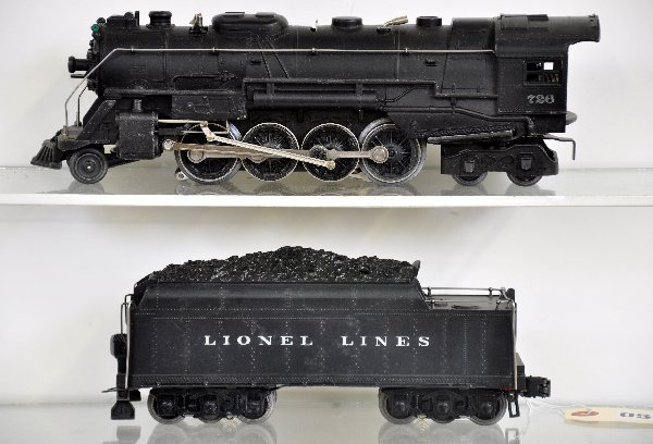 Lionel 726 Berkshire Loco: 1947 version with 2426W diecast tender, both have nice patina, clean & show light playwear, C7+