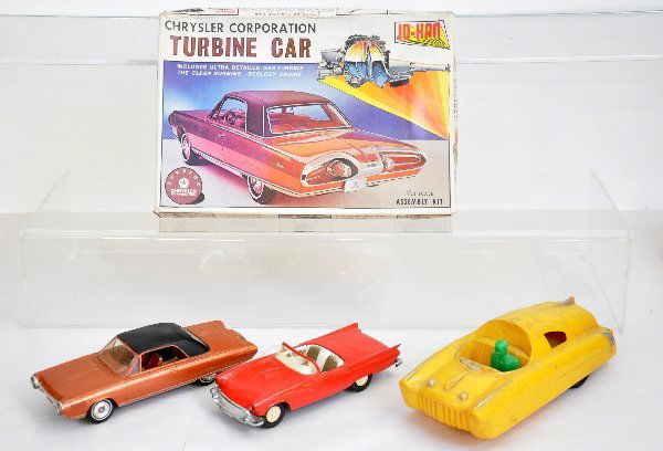 4 Pc Vehicle Toys Lot: AMT 57 Ford Thunderbird Promo; 1963 Chrysler Turbine promo; Marx friction future car with sound, functional, missing dome, plus a boxed Jo-Han Chrysler Turbine model Kit, unbuilt in box. Examine photo