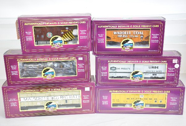 6 MTH Premier Freight Cars: 20-98236 snow plow; 97200 hopper; 96207 funnel flow tank car; 93068 all-door boxcar; 97136 Ps-2CD hopper; tank car, all have original boxes, C8+