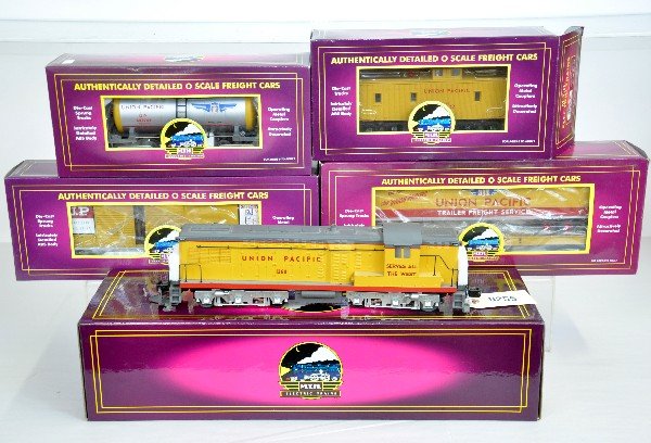 5Pc MTH UP Diesel Freight Set: MT-2138LP Baldwin AS-616 Diesel with dual motors & ProtoSounds 1; 20-98171 flat with trailer; 93151 boxcar; 96068 tank car; 91255 CA-1 caboose, all test run, original boxes, C9