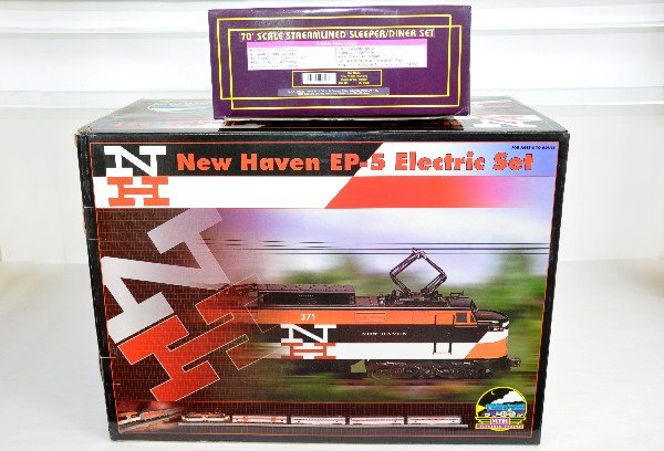 MTH 20-2197-1 NH Electric Set, Plus: 20-2195-1 New Haven Electric with dual motors and ProtoSounds 1, the #20-2197-B Set of two New Haven Streamline Coaches and the #20-2197-C Set of New Haven Streamline Baggage and Observation Cars. Plu