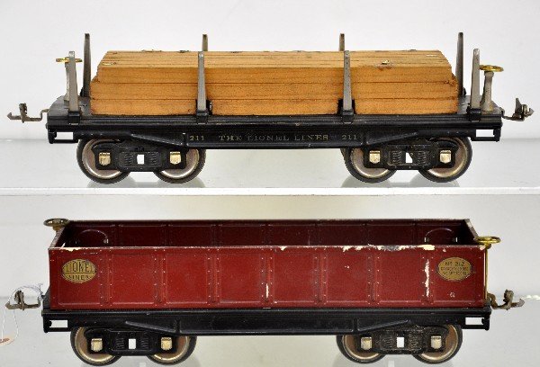 Lionel 212 & 211 Freight Cars: 212 gondola, minor paper crazing; 211 lumber car with nice frame lettering, load has some glue spots, otherwise C6-7