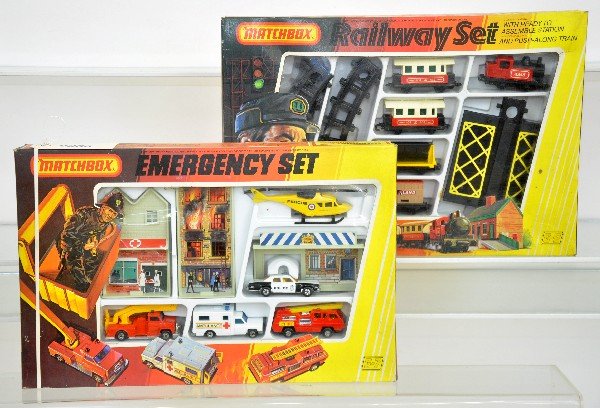 Two 1979 Matchbox Gift Sets: G7 Emergency set & G2 Railway set, both are near mint with dusty boxes, C9