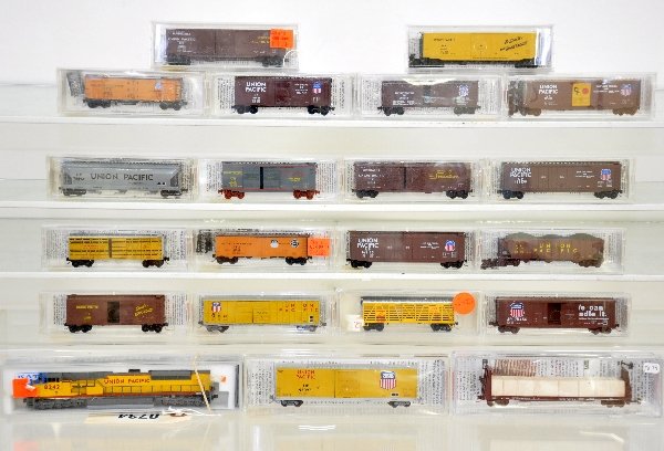 21Pc N Gauge UP Freight Train: Includes a Kato SD/90-43 Mac Diesel with 20 Micro Trains UP freight cars. All appear like new with boxes, C8-9