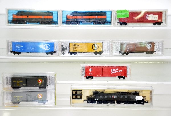 9 Pc N Gauge GN Freight Train: Con-Cor F-57 Electric; 2 Atlas F9 A Diesels, powered with 7 Micro Trains GN freight cars. All appear near mint with boxes, C9