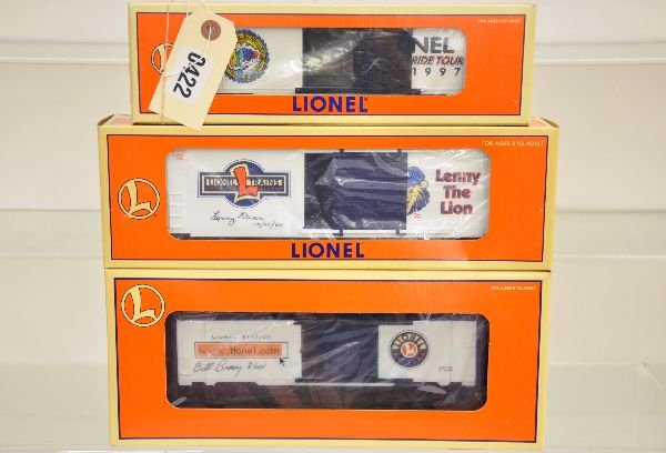 3 Signed Lionel Boxcars: Includes a 29232 Boxcar signed by Lenny Dean, 2000; 26264 boxcar signed by Bill Bracy, 2001 & 29225 boxcar signed by Dick Maddox. All are near mint in boxes, C9