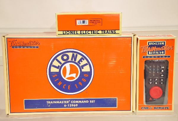 2 Sets Lionel Command Controllers: 12868 CAB 1; 12911 base; 12969 controller & base. All show light playwear with boxes, C8+-9