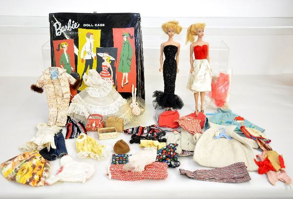 1961 Barbie Dolls & Case: Includes 2 nice dolls & a case full of clothes and accessories. All look clean lightly played with, C7+