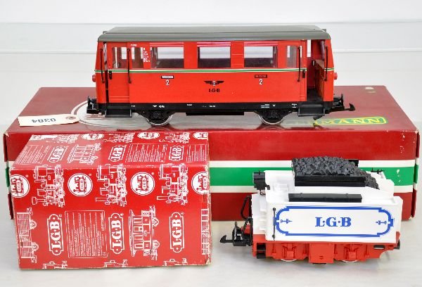 2 LGB Powered Units: G Gauge. 2064 Interurban, showing light runtime, C8; 2317/6 powered tender, like new C9+, both have boxes & inserts