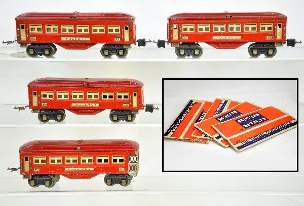 Lionel 600 Series Passenger Cars: 602 baggage; 2 #600 Pullmans; 601 observation. All have manual box couplers, 3 missing caps. They are clean & shiny, showing moderate playwear with box tubes, C6-