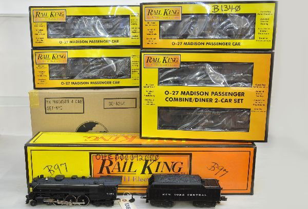 Extended MTH RailKing NYC Passenger Set: Includes MT-1103 NYC Hudson loco with smoke, light & digital whistle, box graffiti; 30-6264 heavyweight 4-pack; 30-6214 combine/diner set, plus 30-6211 coach, box with graffiti. All appear lightly run