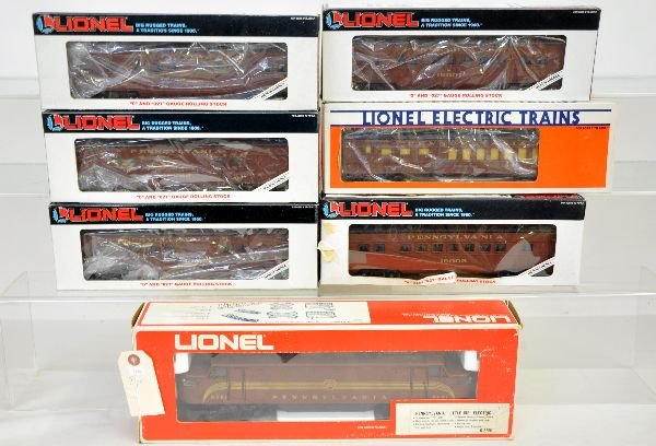 7 Pc Lionel PRR Passenger Set: Includes 8551 Little Joe EP-5 electric; Passenger Cars include 16022 baggage; 16009 combine; 16001 & 02 coaches; 19002 diner; 16003 observation. All have been run with boxes, bodies appear C8