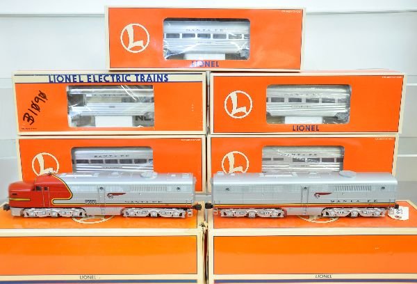 7Pc Lionel SF Diesel Passenger Set: Includes 18952 & 18965 PA Alco AB Diesels with dual motor A unit with Command, SignalSounds & RailSounds; Aluminum passenger cars 19110 combine; 19178 coach; 19177 coach; 19176 diner; 19179 observatio