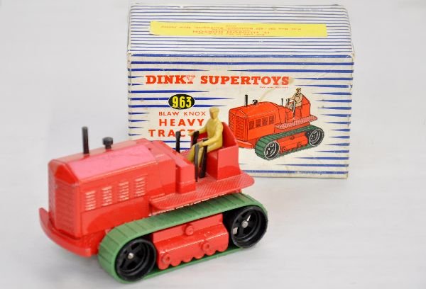 Boxed Dinky 963 Blaw Knox Tractor: Clean & shiny with supple treads. It like new with box, C9