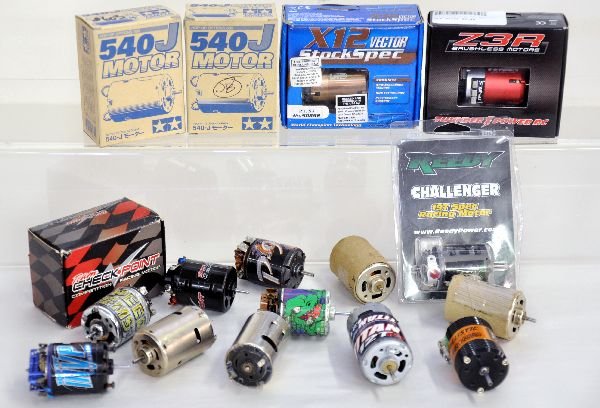 Assorted RC Car Electric Motors: 1 Reedy Challenger 19T Spec new in original packaging, 1 X12 Vector Stock Spec 21.5T new in packaging, 1 Z3R-S Stock Spec 540 Censored 21.5T new in packaging. 1 Reedy MVP 24 deg. Stock, 1 Team checkpo