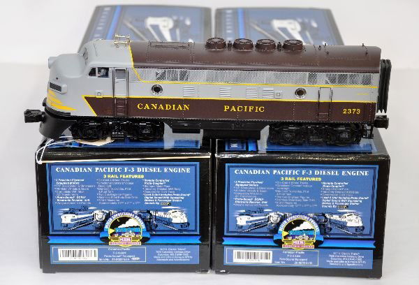 MTH 20-80001B1A & 1B CP F3 AA Diesels: Service station special versions. Includes ProtoSounds with squeaking brakes & passenger station sounds. They show light to moderate run time, but cabs are C8 with boxes
