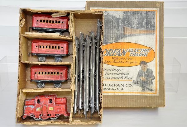 Boxed Dorfan Set 211: Has a Crowley Milner & Co price tag. Includes a 51 St Paul style electric, castings are fairly straight, but fatigued. Motor appears complete, missing top trim; 2 #5402 Hamilton coaches; 5402 Jefferso