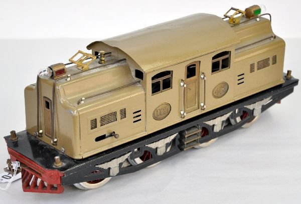Lionel 402 Electric Locomotive: ST Ga. Clean, rewheeled and ready to run. It is missing 1 handrail and has been nicely touched up. Will make a nice runner, C6 ish