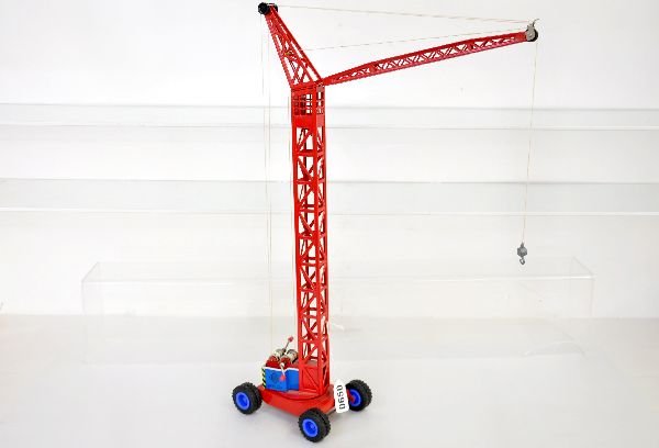 Modern CKO Mobile Tower Crane: Nice reproduction of this nice crane. It is 22" tall with rubber tires. It is like new with only very light signs of use, C8+