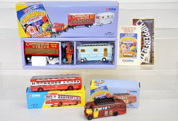 3 Corgi Classics Vehicles: Includes a 54009 Bus; 97027 Chipperfield's circus Living Quarters; 97885 Chipperfield's Trailer & caravan 3pc set. All show very light wear & dusty from display with boxes & paperwork, C8