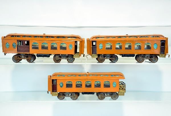 3 Restored Lionel 190 Series Passenger Cars: ST Ga. Includes a 19 Combine; 18 Pullman & a 190 observation all restored in orange. All ready for your 7 or 54