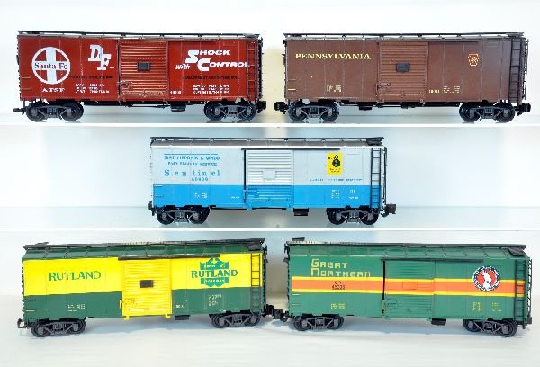 5 Aristo Craft Boxcars: G Ga. Includes 46004 PRR; 46008 B&O; 46006 Great Northern, 46003 Santa Fe, glue residue near door openings 1 side; 46001 Rutland. All appear complete and show light playwear, otherwise C8
