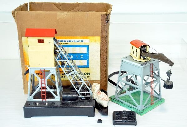 Lionel 165 & Boxed 97 Accessories: Includes a clean boxed 97 coal elevator with 206, missing controller, worn ob C8; 165 magnetic crane, gray super structure means leftover pre war parts. Needs wiring, showing moderate to heavy playwea