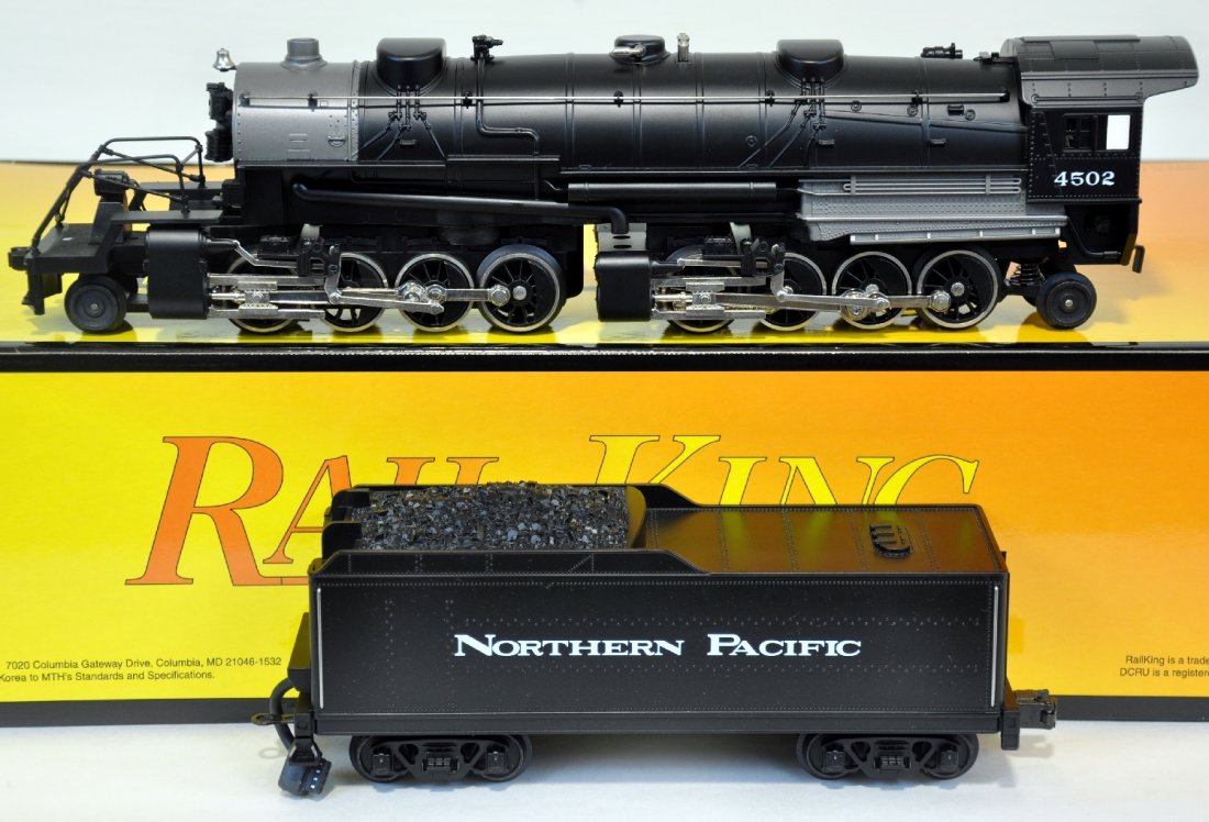 Mint MTH RailKing 30-1157-1 NP Mallet Loco: Super 2-8-8-2 for 031 track. It is equipped with ProtoSmoke, ProtoSounds with squeaking brakes & freight yard ProtoEffects. It has been test run with box, C10