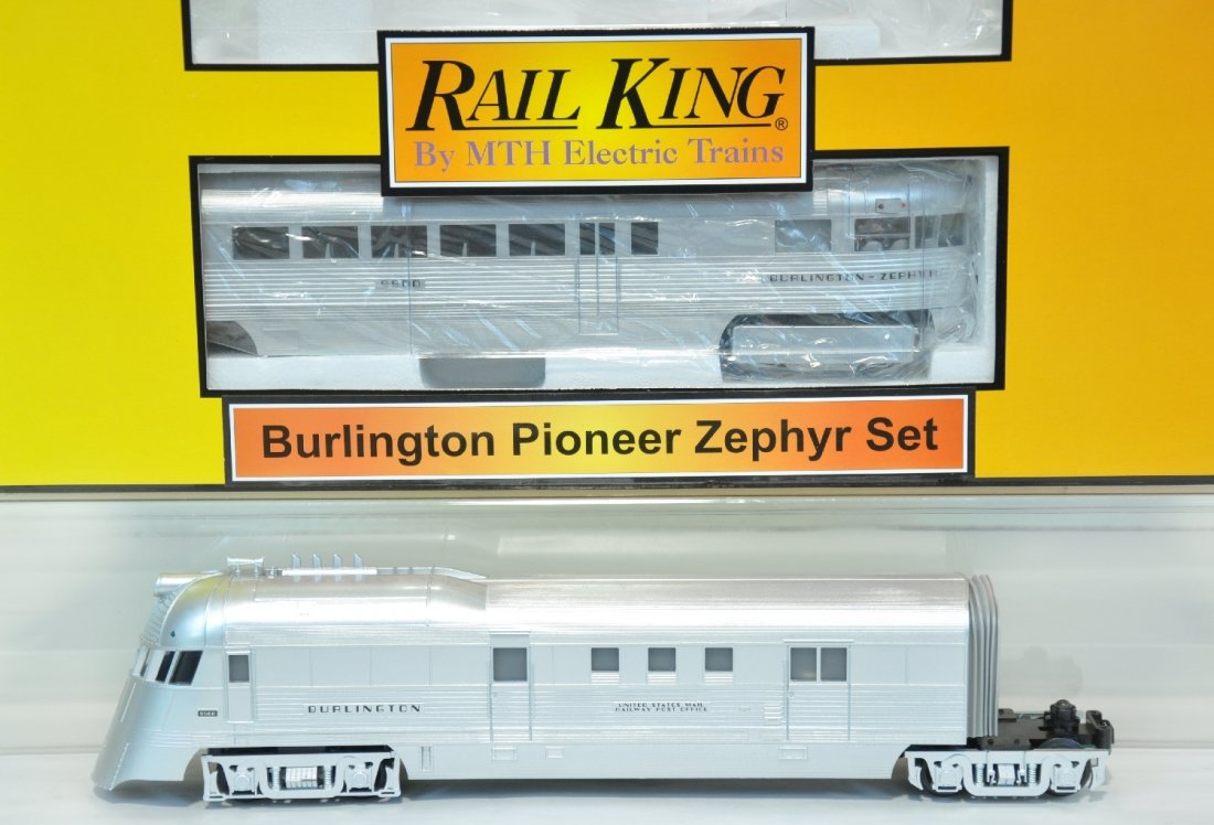 LN MTH RailKing 30-2186-1 Burlington Zephyr: Nice 4-car streamliner equipped with ProtoSounds. It shows very light run time with perfect bodies & boxes, C9